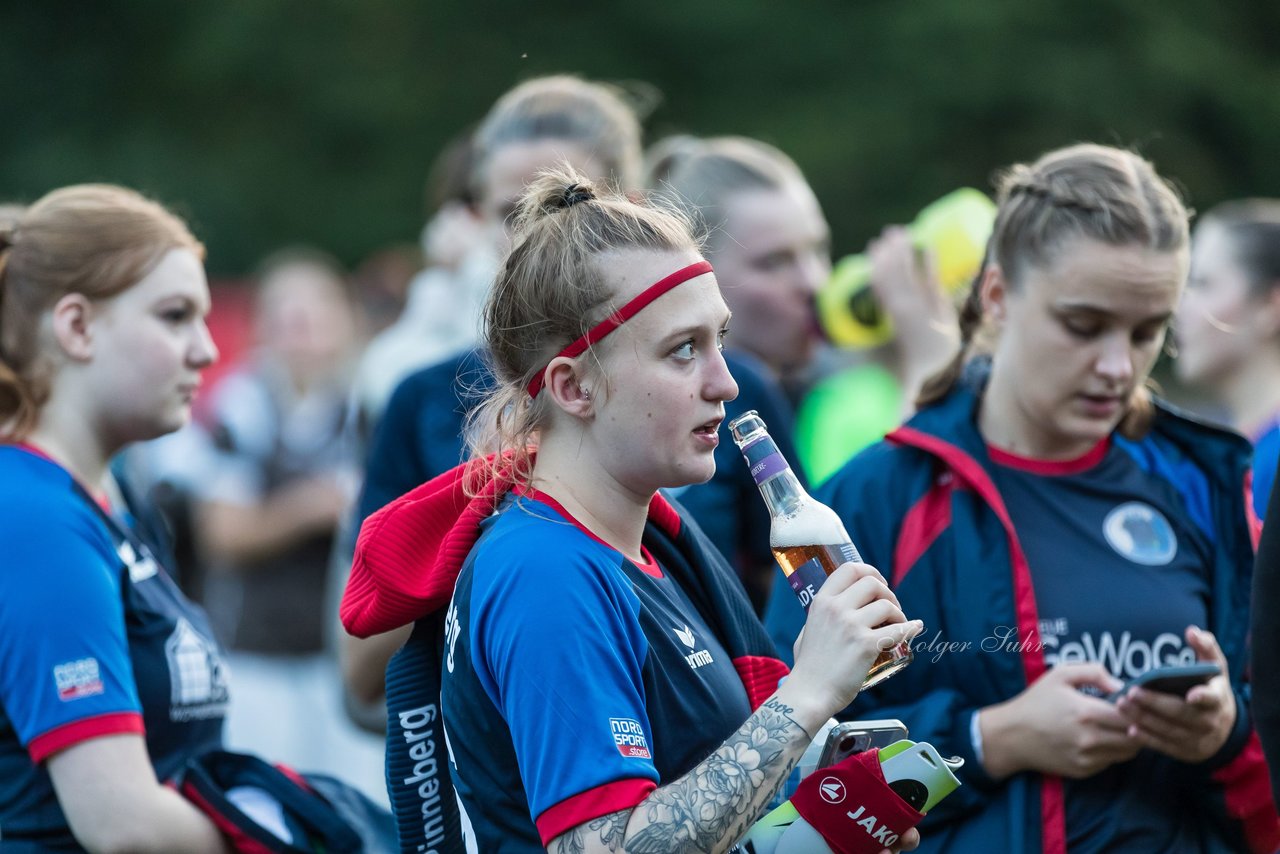 Bild 76 - Loewinnen Cup